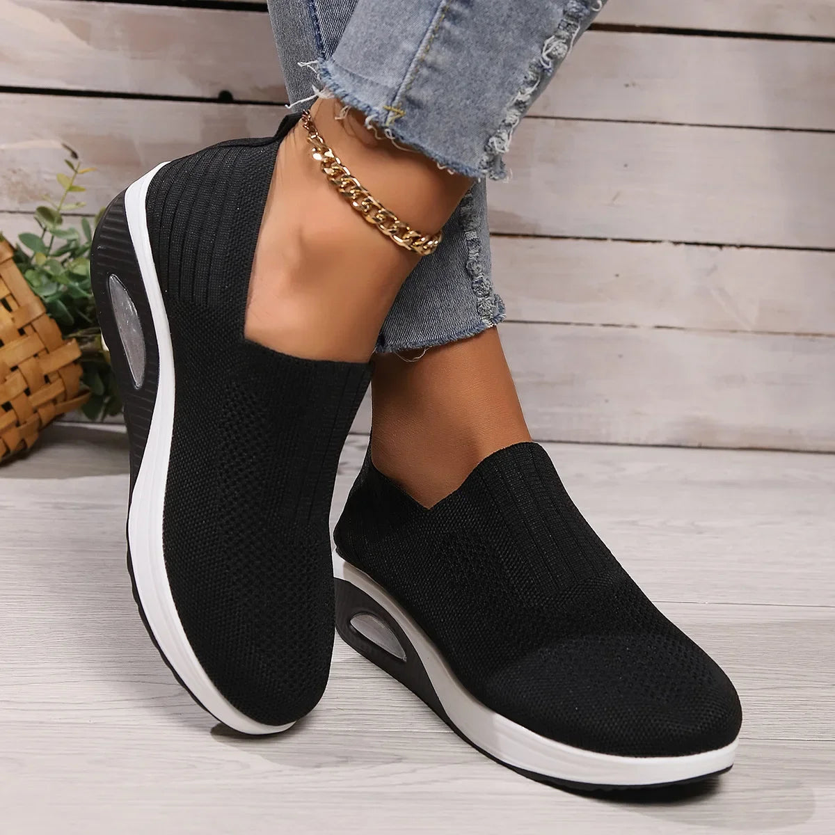 The Comfort Step Sneaker