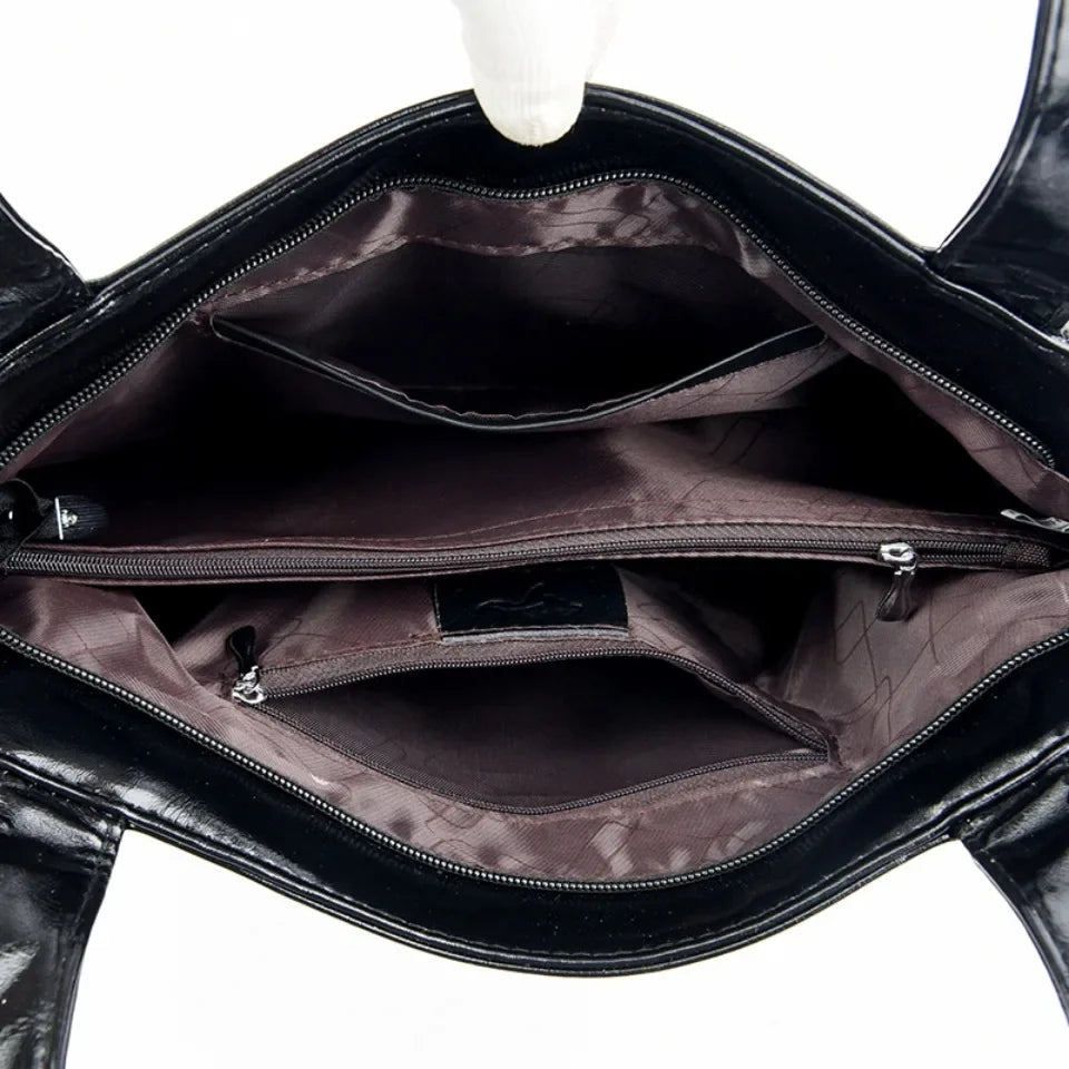 The Cleo Crossbody
