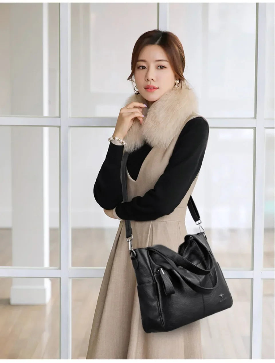 The Cleo Crossbody