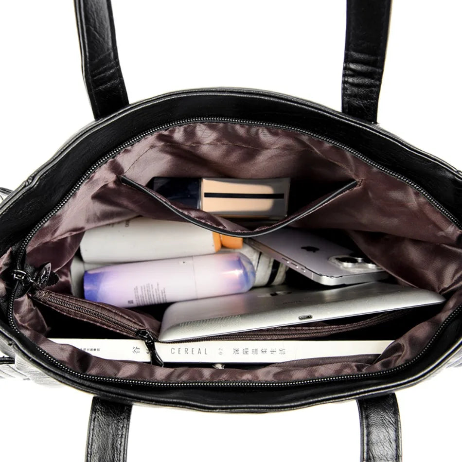 The Maxima Tote